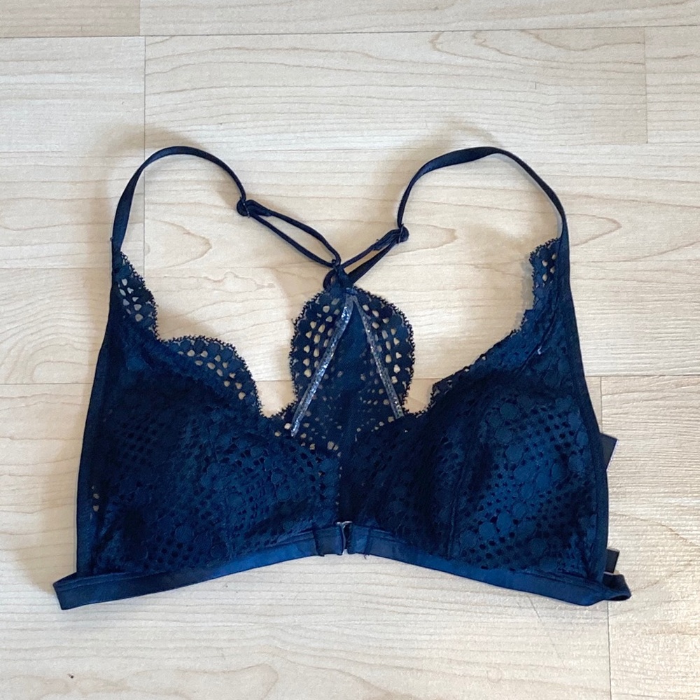 Victoria’s Secret Black Bralette